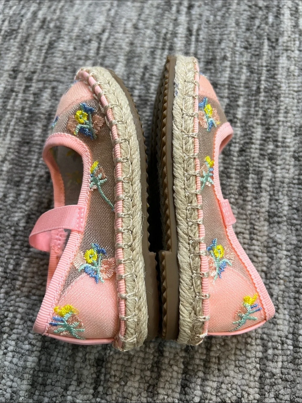 Cat & Jack Pink Embroidered Floral Mary Jane Shoes Size 5